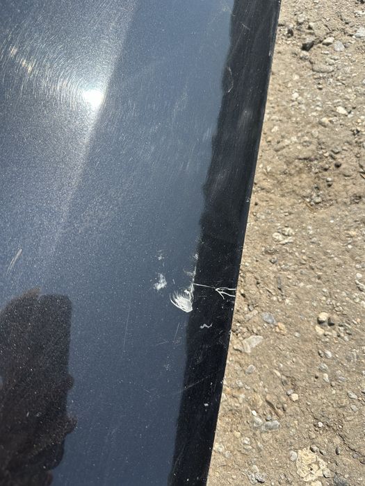 Дверка задня права гола Nissan Primera P12 універсал,є подряпини