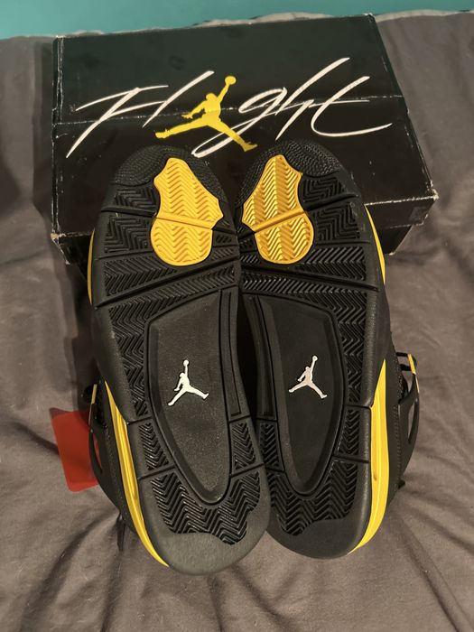 Buty Air Jordan 4 Black Thunder