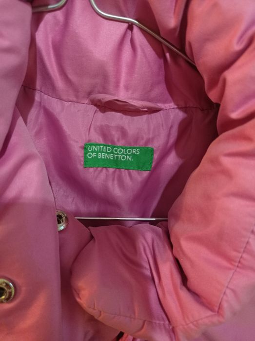 Пуховик-куртка Benetton на девочку и плащ