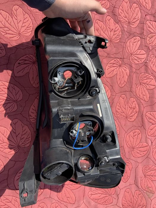 Фара передня Opel Combo 2003-2006 права