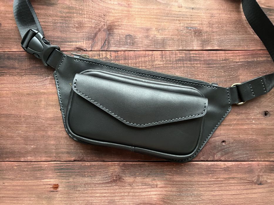 Шкіряні сумки ручної роботи.