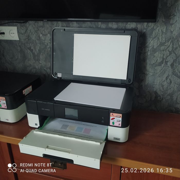 Два принтери А3 формат 3b1