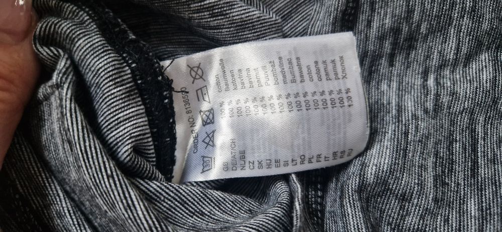 Bluzka chłopięca z kapturem 146/152