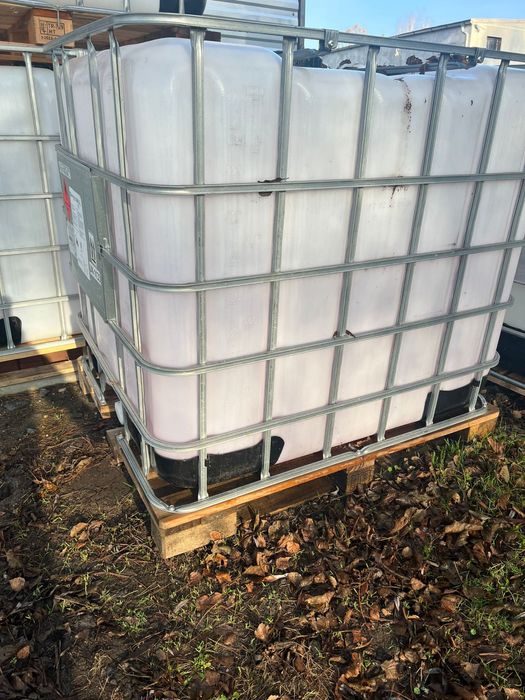 Pojemniki 1000 litrów mauzer