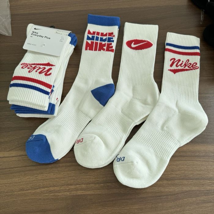 Високі жіночі шкарпетки Nike Everyday 3шт