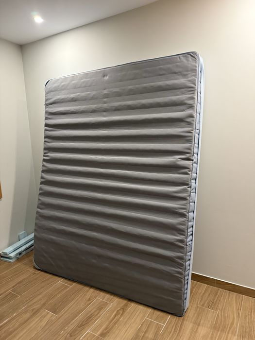 Colchão Ikea 160x200cm - como novo