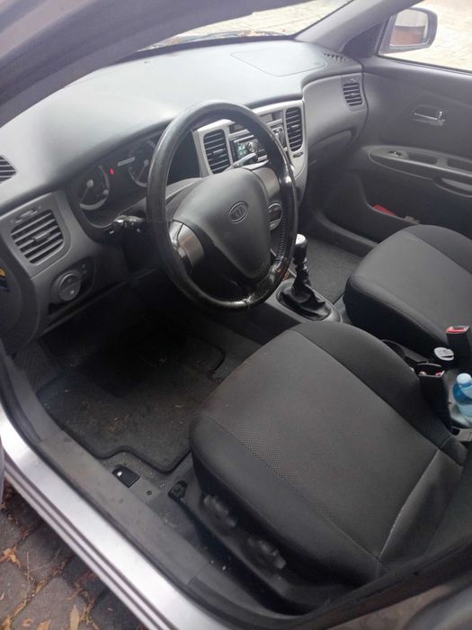 kia rio crdi rok 2005