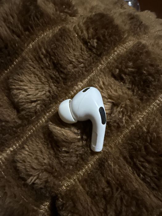 Лівий навушник AirPods Pro 2 другого покоління