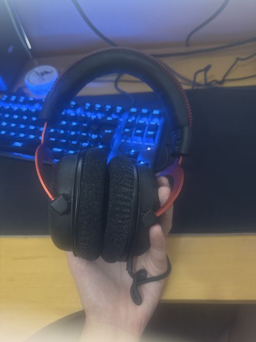 Auscultadores gaming com fia Hyperx Cloud 2