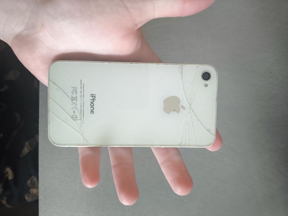 iPhone 4s треба прошити на 6 iOS баг акум 60%
