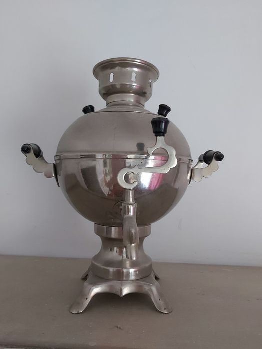 Самовар з нервавійки