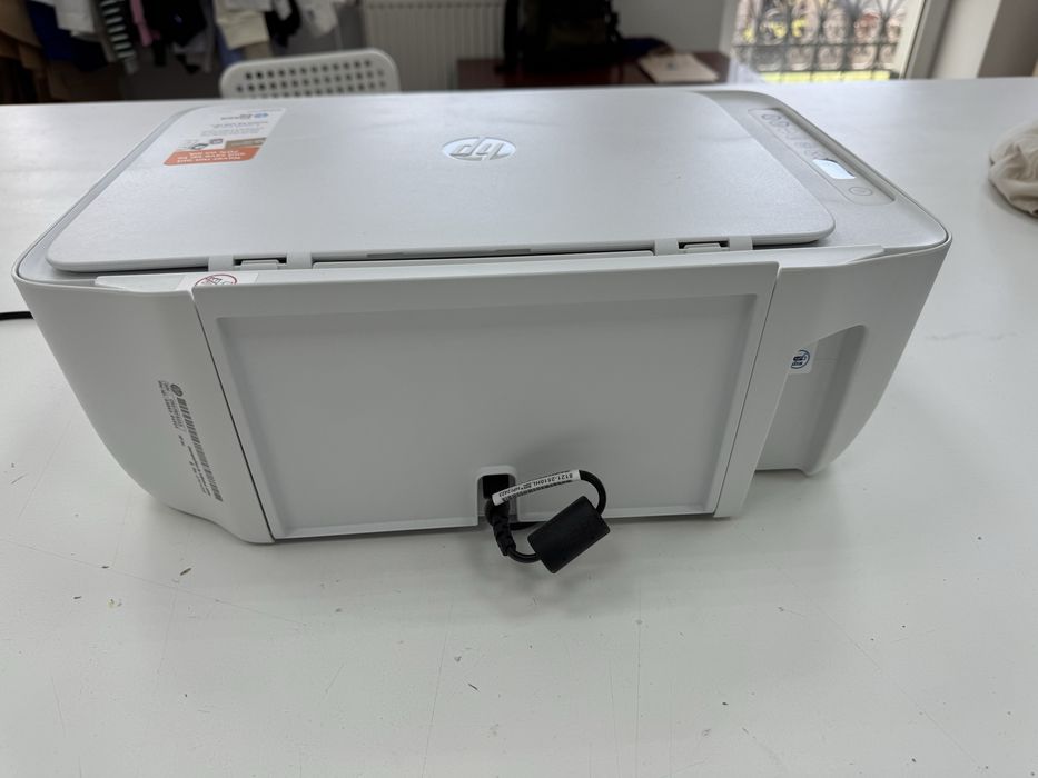 Принтер HP DeskJet 2710e