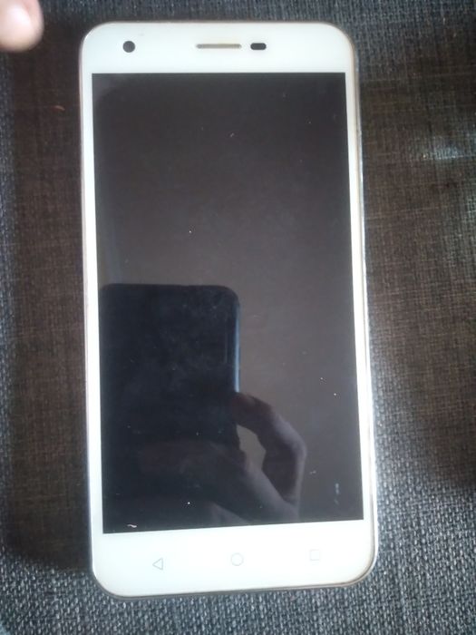Vendo telemóvel vodafone
