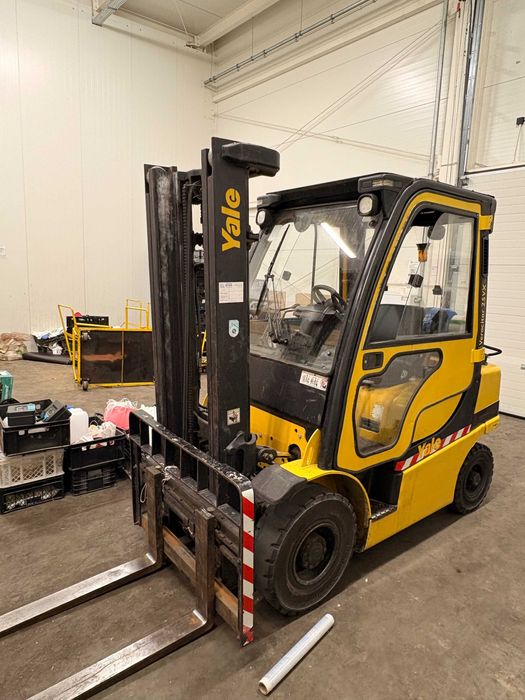 Wózek Widłowy Yale GLP25VX V2170