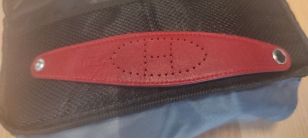 Sprzedam skórzaną bransoletkę