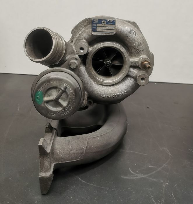 Turbosprężarka Audi 2.5tfsi ttrs rs3 rsq3CEPA CZGB 07K145701C