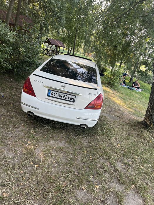 nissan teana j31
