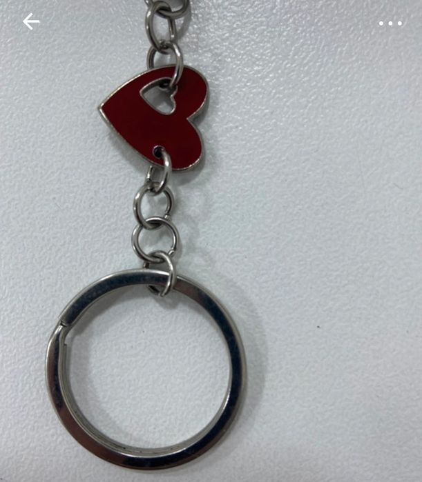 Porta chave em forma de coração e com suporte de fotos