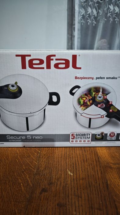 Szybkowar 6L TEFAL w oryginalnym opakowaniu