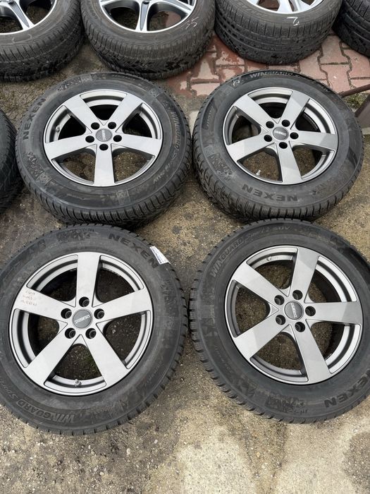 Komplet kół zimowych 5x114,3 Mazda Honda Toyota 225/65/17 Nexen