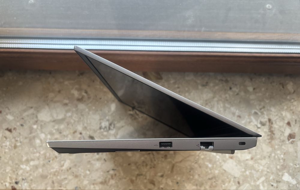 Ноутбук Lenovo Thinkpad E14 Gen4 Ryzen 5 5625u 8g RAM 256g M2 14” FHD