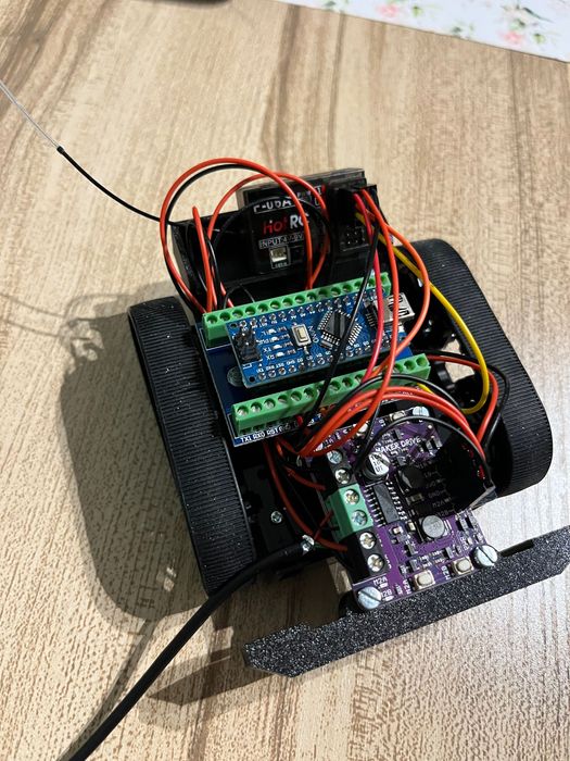 Robot Sumo / Polulu / Arduino