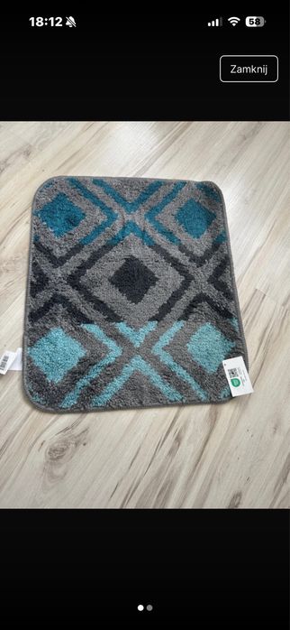 Dywanik mały  nowy  sprzedam