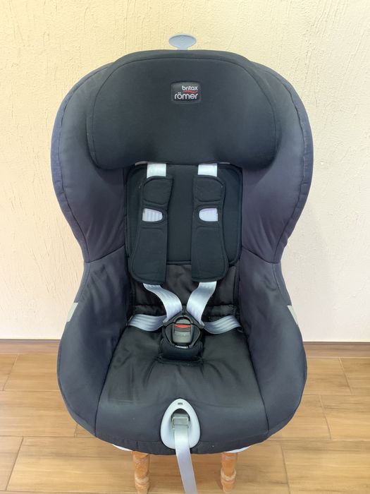 Дитяче автокрісло Britax romer king 2