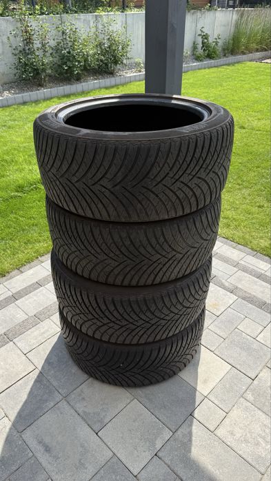 Opony Zeetex ZT8000 4S, 245/45/18 Komplet Wielosezonowe