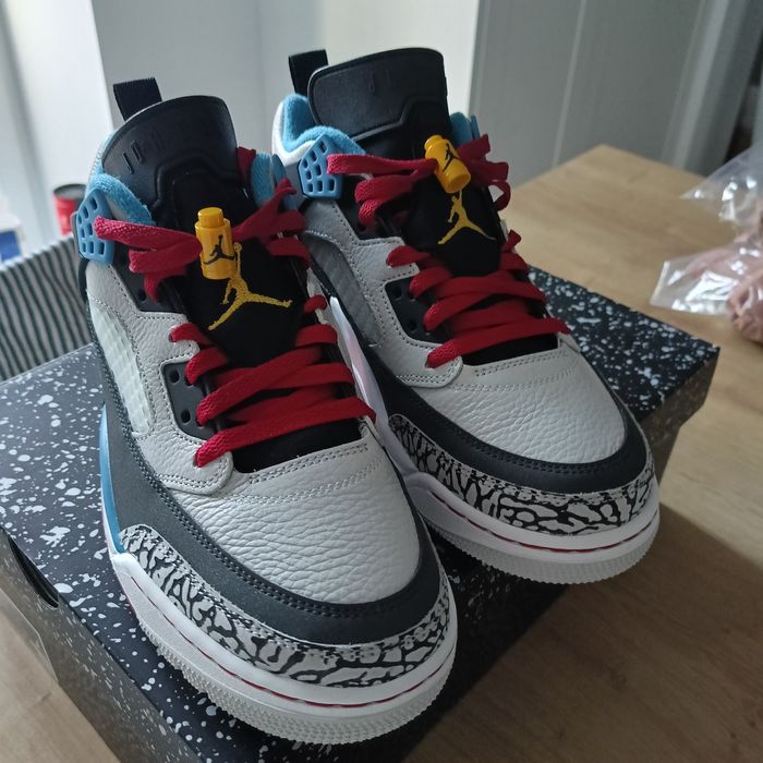 Jordan Spizike Low SE