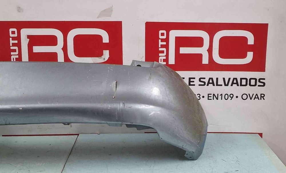 Pára-choques Trás - TOYOTA AURIS