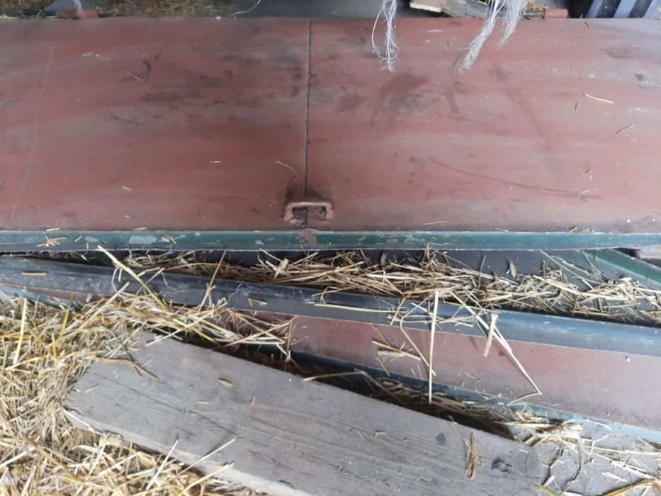 Brama garażowa metalowa