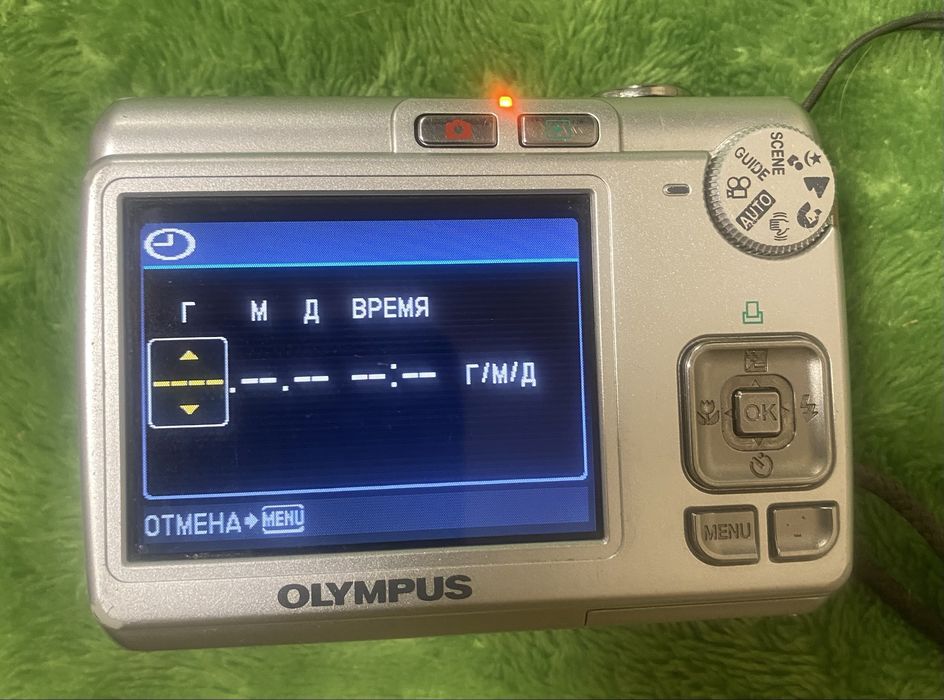 Продам фотоапарат Olympus FE-210
