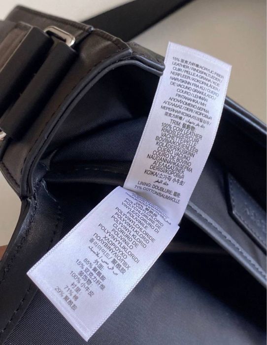 Burberry Alfred Small сумка мессенджер чорна loro louis чоловіча