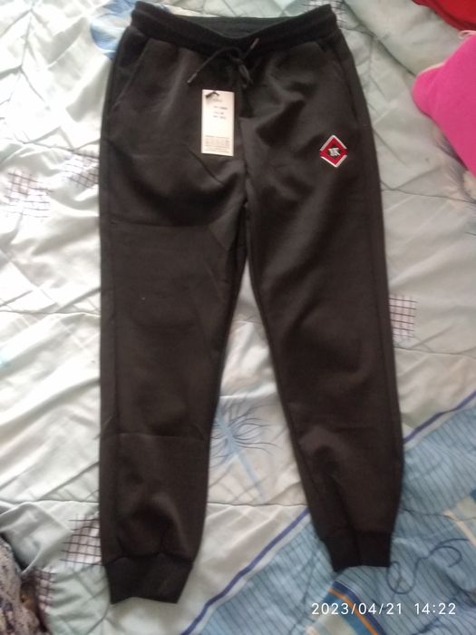 Чоловічі спортивні штани