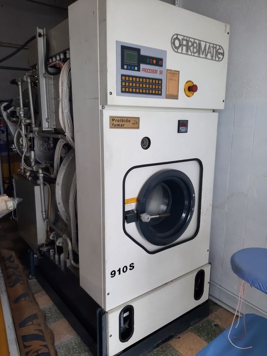 Máquina de lavar roupa a seco