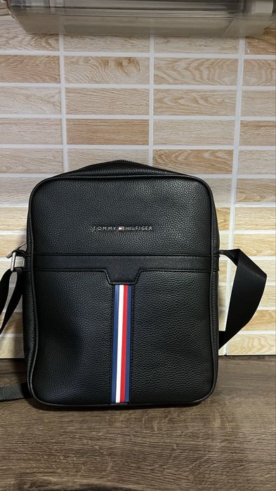 Сумка Томмі Хелфігер/нова