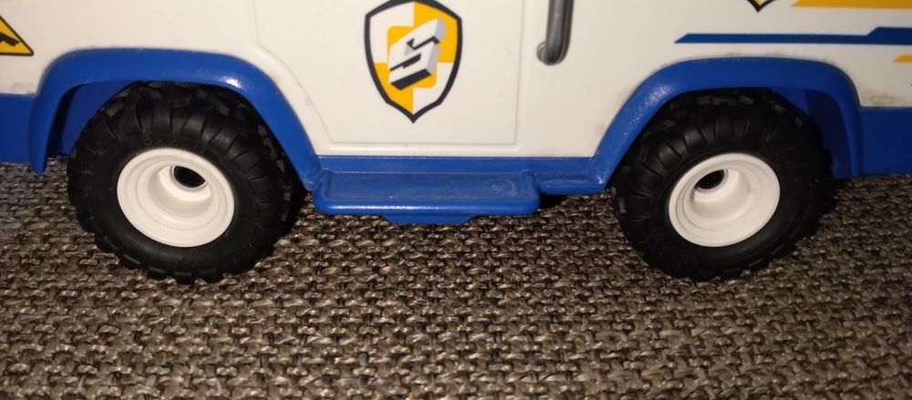 Carro forte Playmobil
