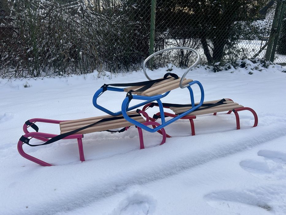 Nowe sanki z oparciem buk producent