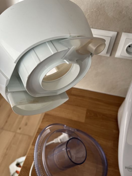 Sokowirówka do robienia soków i przetworów Philips