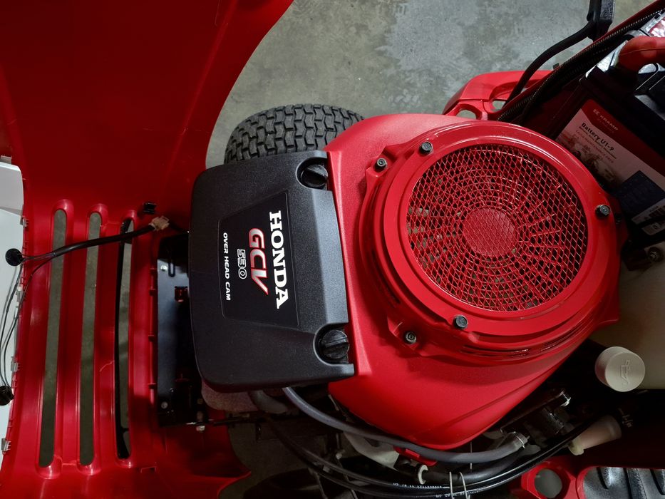 Kosiarka traktorek Honda HF 2417