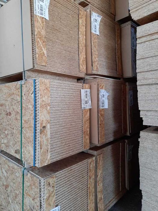 Płyta OSB 12, 15, 18, 22, 25 mm 625x2500 mm / pióro-wpust