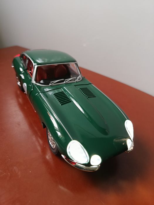 Модель Jaguar E-Type 1/24