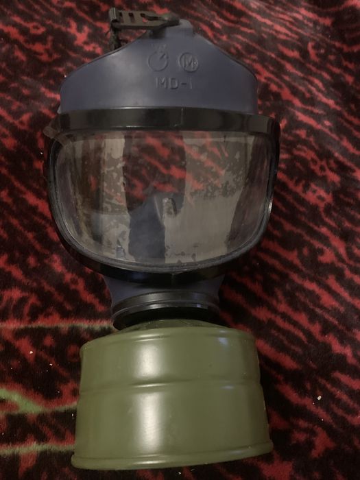 Продам противогаз новый розмер М