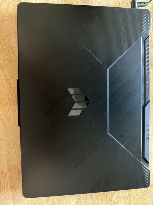 Laptop gamingowy Asus