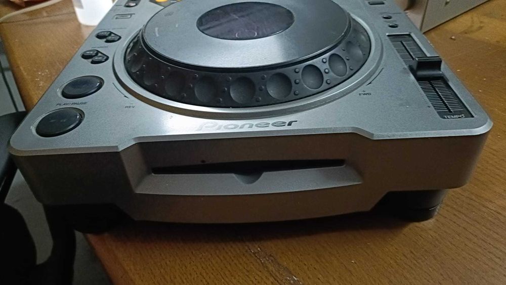 PIONEER compact disc CDJ 800