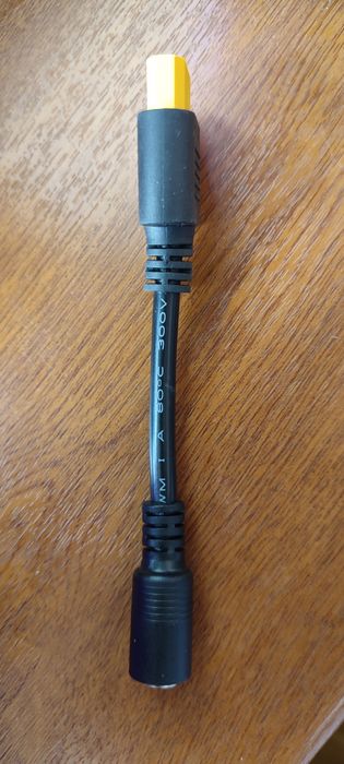 Кабель Bluetti XT90-DC7909 для AC200P/AC200Max

AC200P/AC200Max