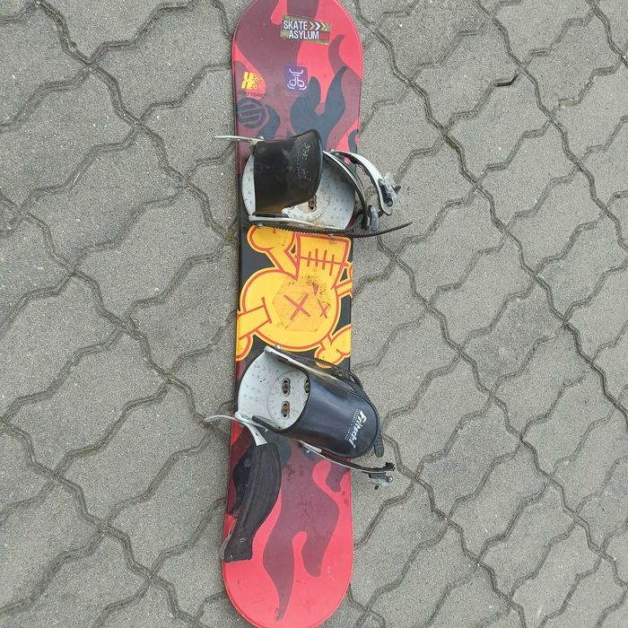 Buty i deska snowboardowa  Santa Cruz