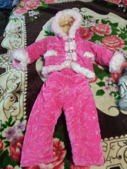 Продам комбінезон дитячий