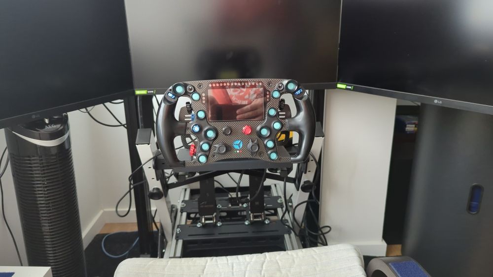 Volante Cube Controls sim racing
